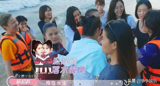 吃瓜女孩爱冲浪,揭秘网络热点背后的故事