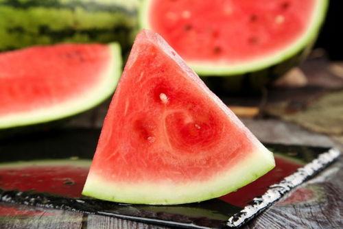 dy米珠吃瓜,揭秘娱乐圈幕后故事