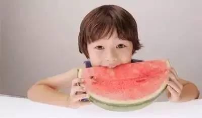 蕾蕾带你吃瓜,尽享味蕾盛宴